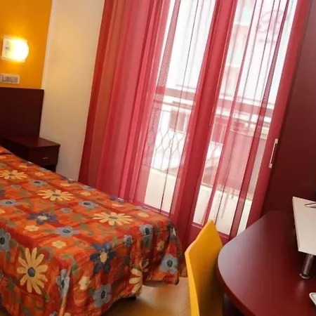 Nautic 2* Gatteo a Mare