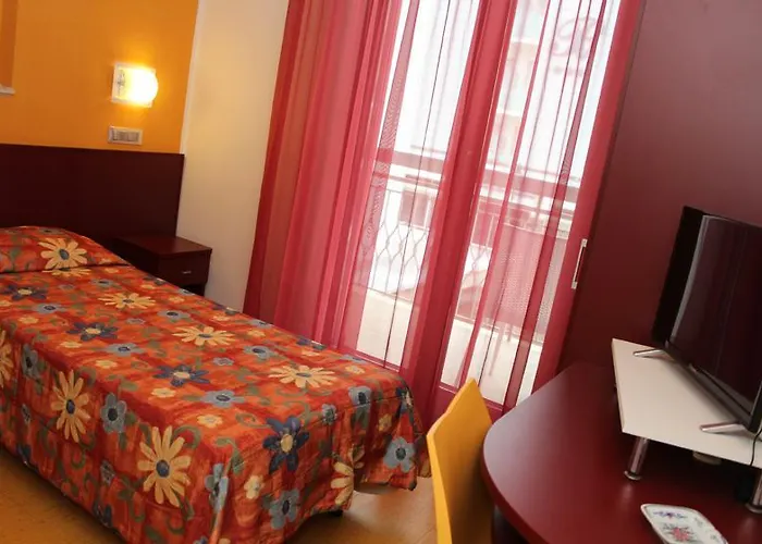 Otel Nautic